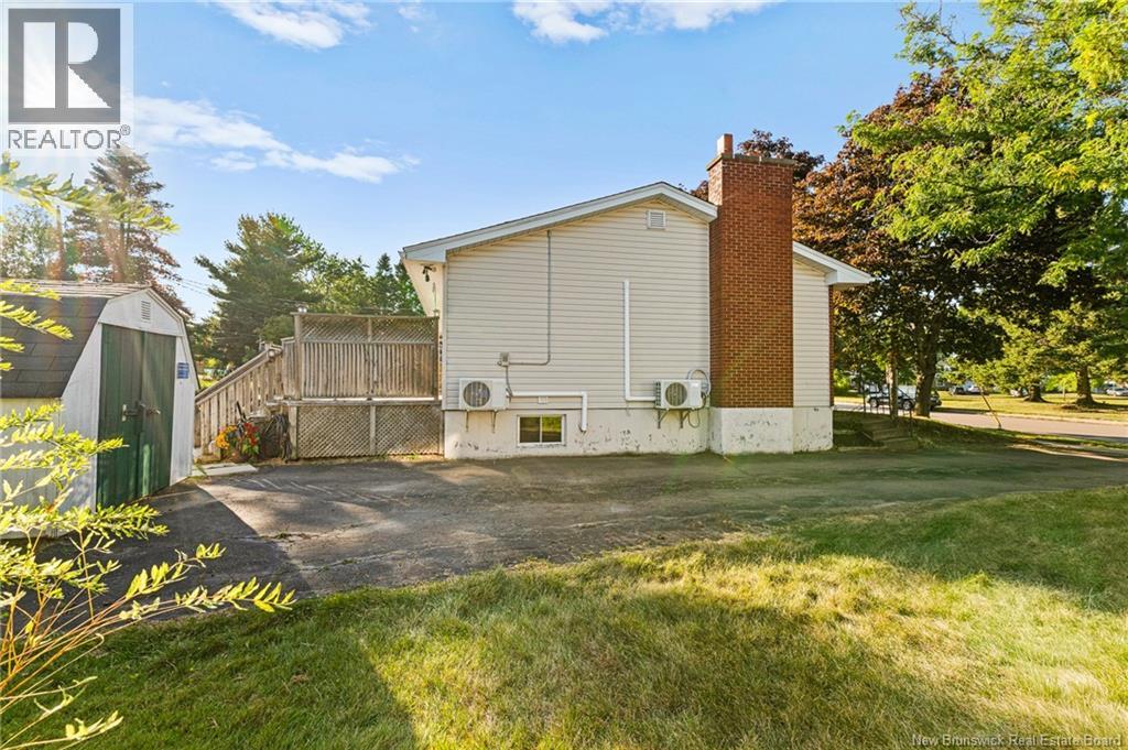 8 Autumn Terrace, Moncton, New Brunswick  E1C 8X4 - Photo 36 - NB126928