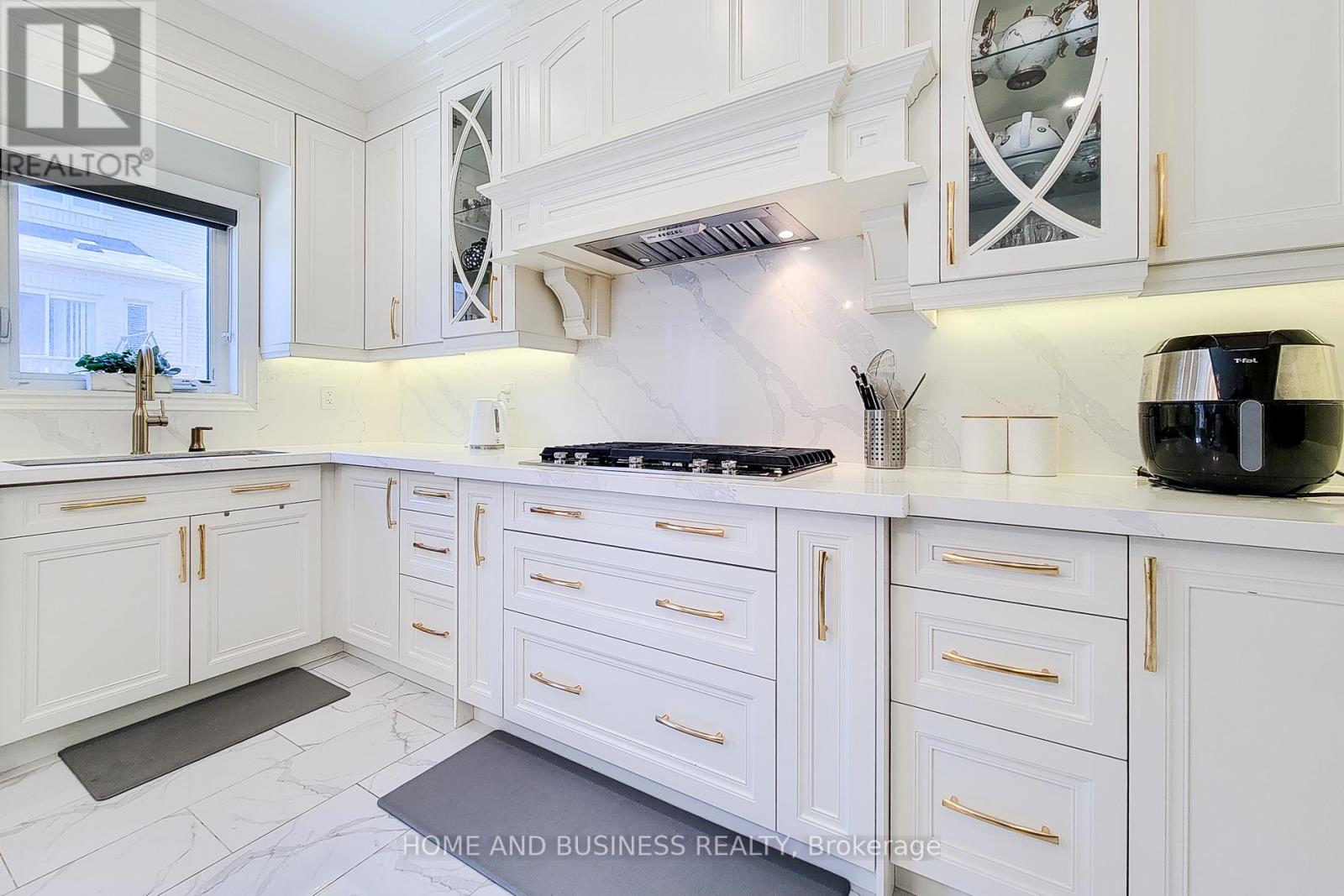 463 Grindstone Trail, Oakville (Jm Joshua Meadows), Ontario  L6H 7H5 - Photo 14 - W12411310