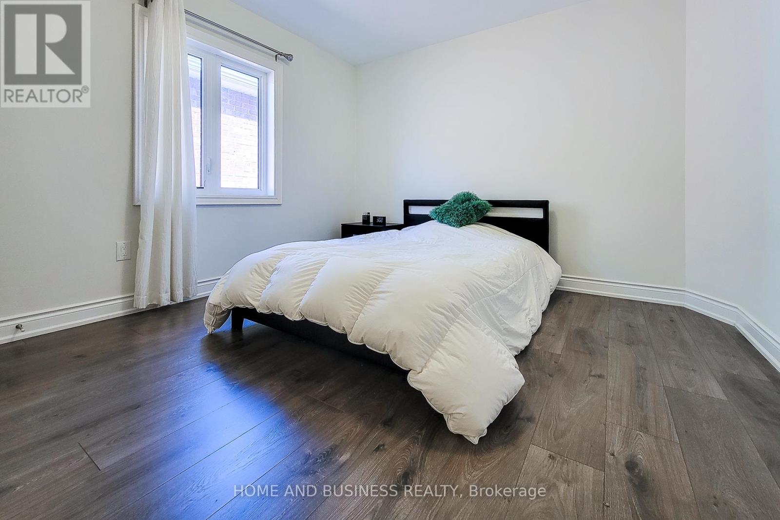 463 Grindstone Trail, Oakville (Jm Joshua Meadows), Ontario  L6H 7H5 - Photo 28 - W12411310