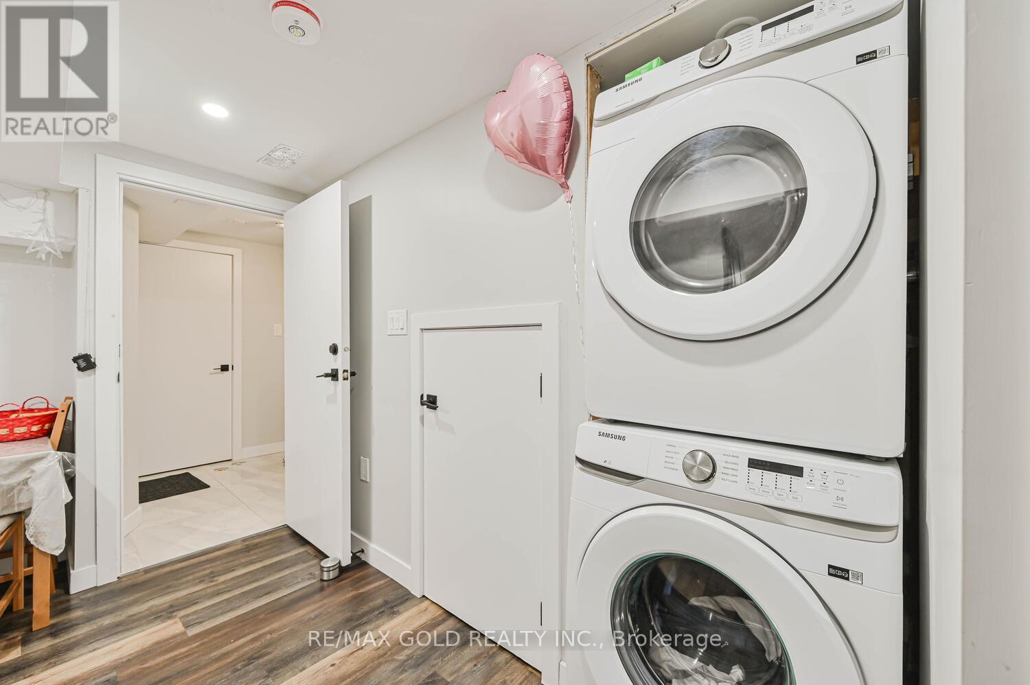 4 Silverstream Road, Brampton, Ontario  L6Z 4L2 - Photo 37 - W12411345