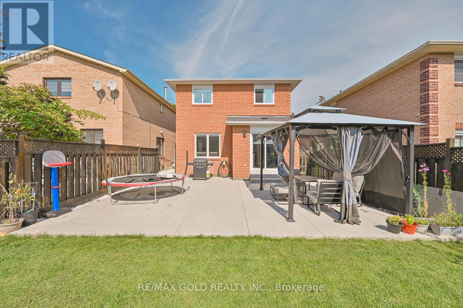 4 Silverstream Road, Brampton, Ontario  L6Z 4L2 - Photo 39 - W12411345