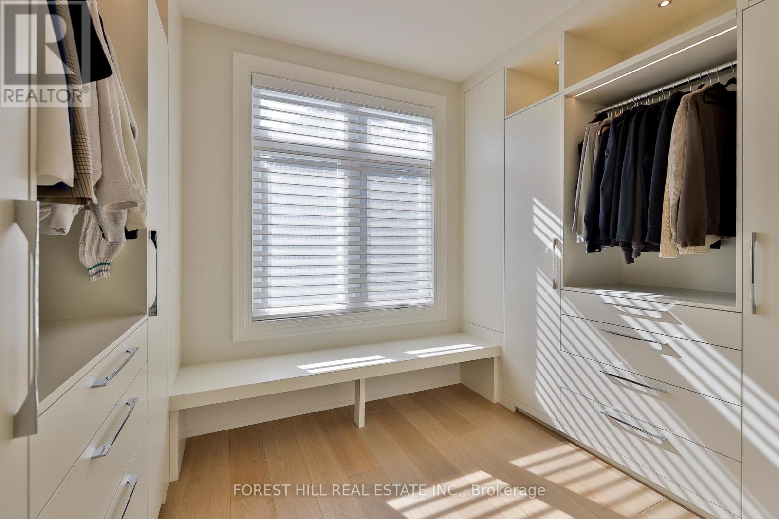 84 Botfield Avenue, Toronto, Ontario  M9B 4E4 - Photo 31 - W12411357