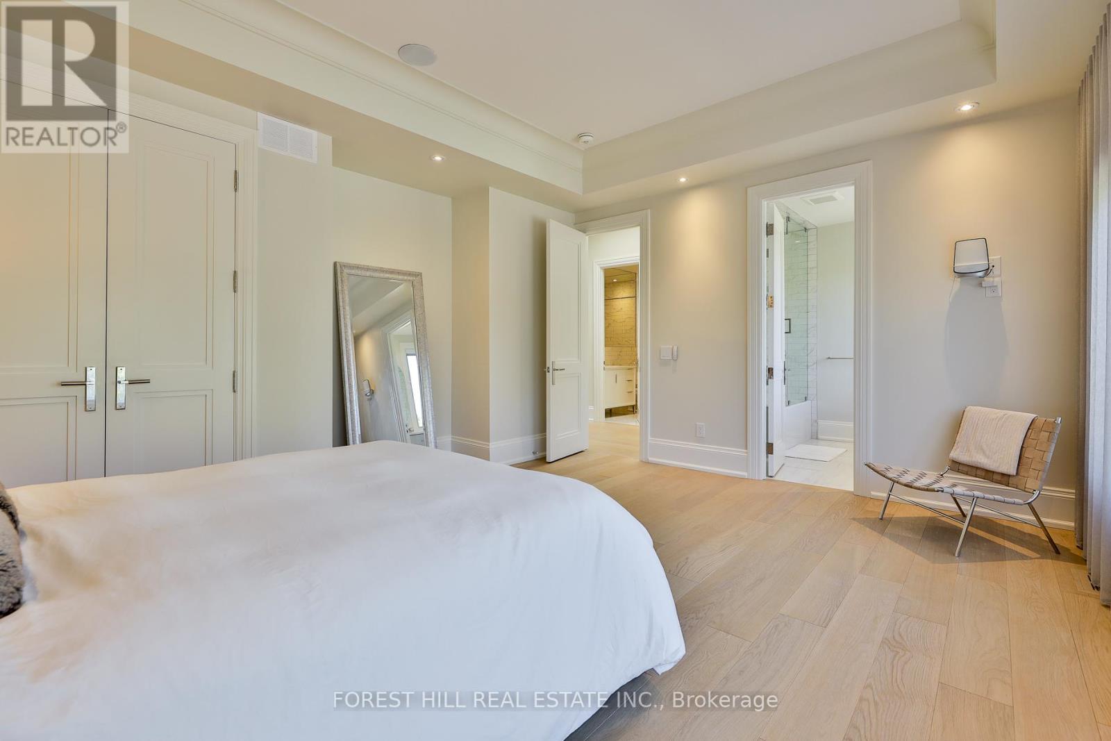 84 Botfield Avenue, Toronto, Ontario  M9B 4E4 - Photo 36 - W12411357