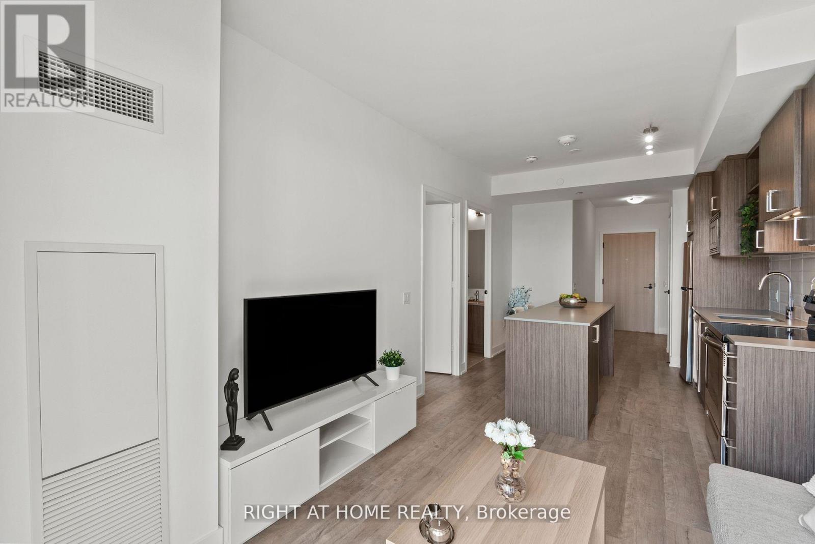 509 - 60 George Butchart Drive, Toronto, Ontario  M3K 0E1 - Photo 14 - W12411361