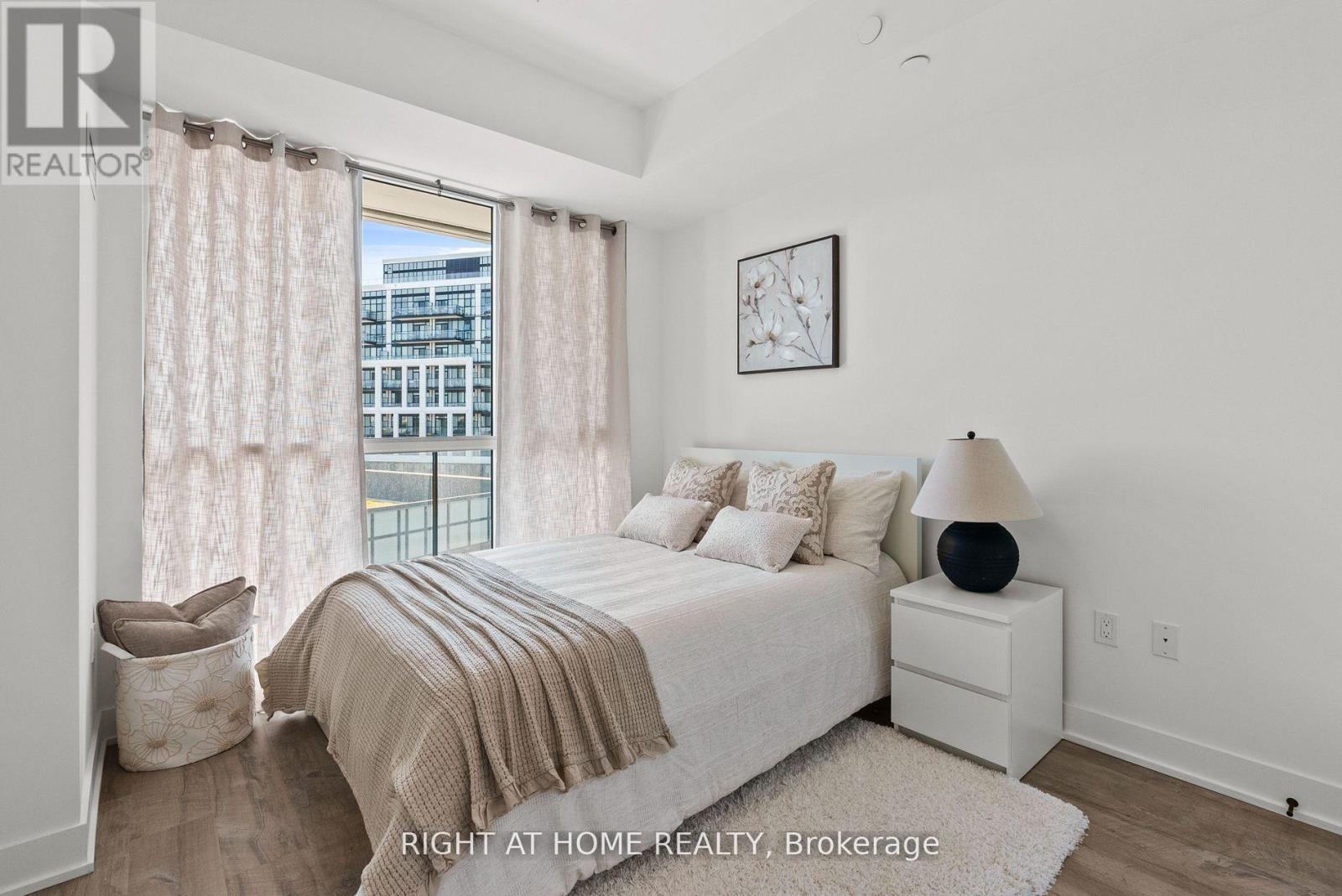 509 - 60 George Butchart Drive, Toronto, Ontario  M3K 0E1 - Photo 15 - W12411361