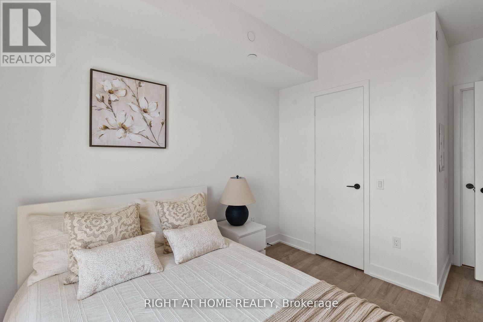 509 - 60 George Butchart Drive, Toronto, Ontario  M3K 0E1 - Photo 17 - W12411361