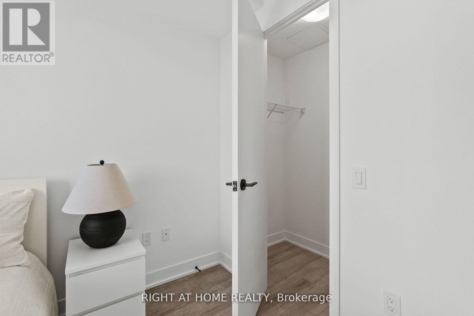 509 - 60 George Butchart Drive, Toronto, Ontario  M3K 0E1 - Photo 18 - W12411361