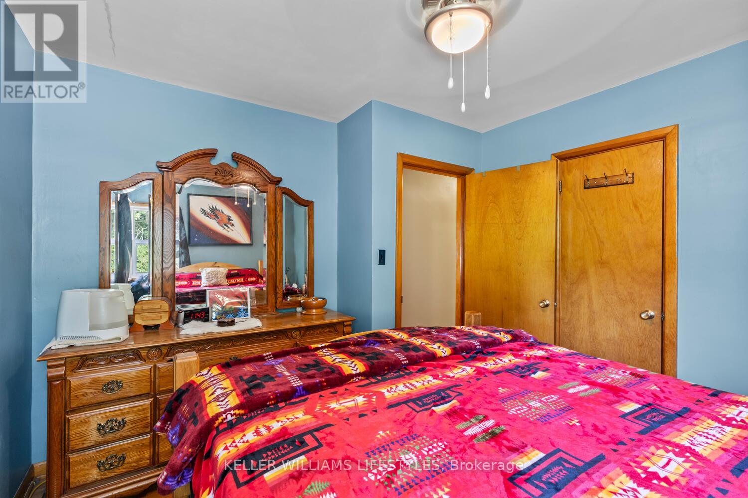 1528 Mclarenwood Terrace, London East, Ontario  N5W 1Y1 - Photo 21 - X12411371