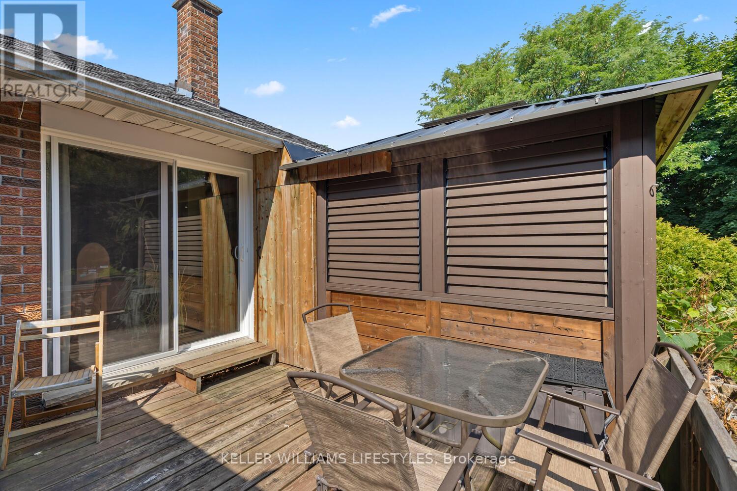 1528 Mclarenwood Terrace, London East, Ontario  N5W 1Y1 - Photo 31 - X12411371