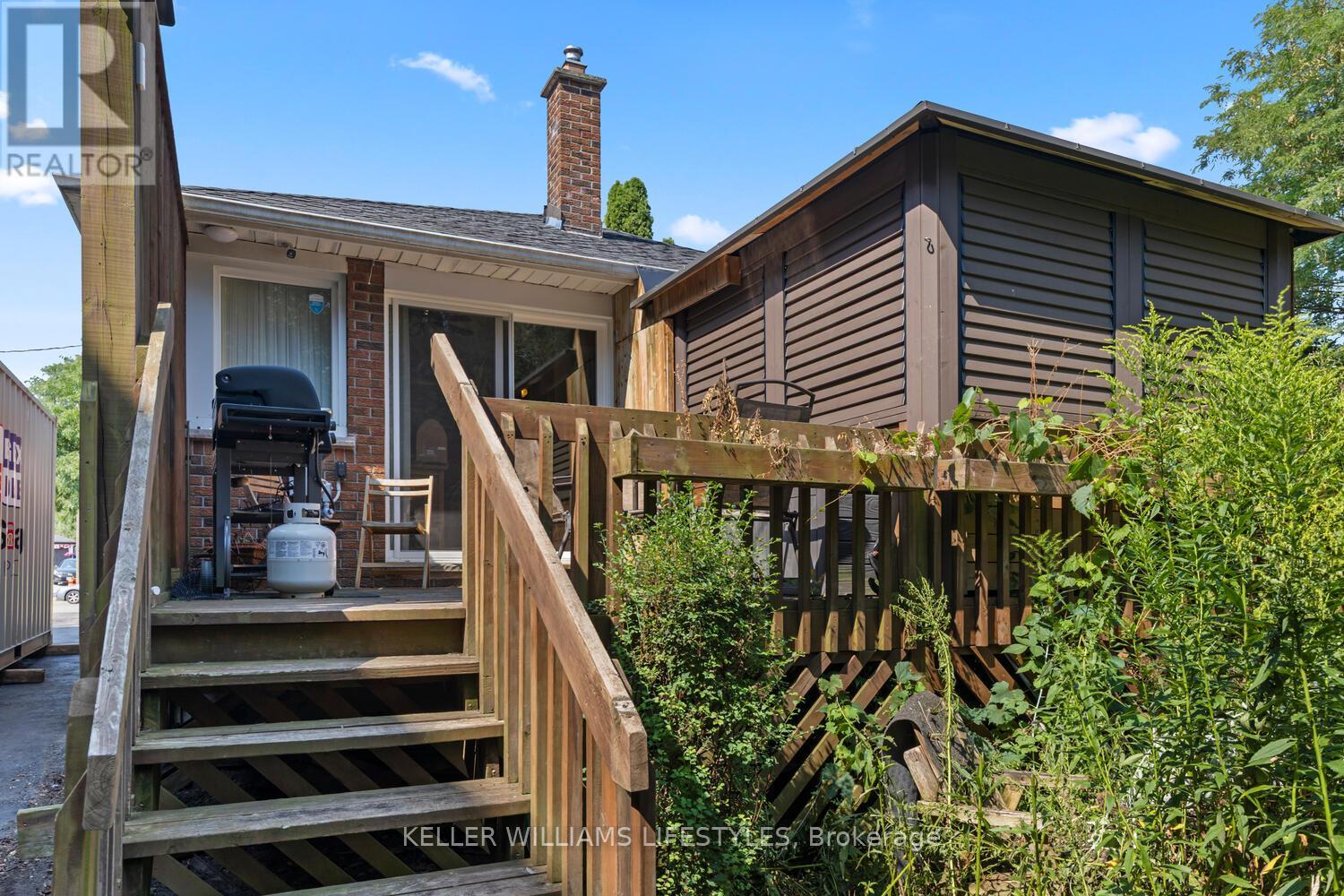 1528 Mclarenwood Terrace, London East, Ontario  N5W 1Y1 - Photo 33 - X12411371