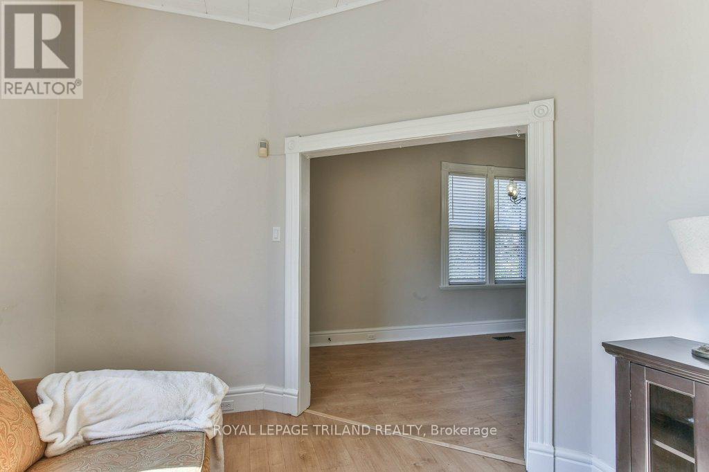 366 Salisbury Street, London East, Ontario  N5Y 3B1 - Photo 12 - X12411430