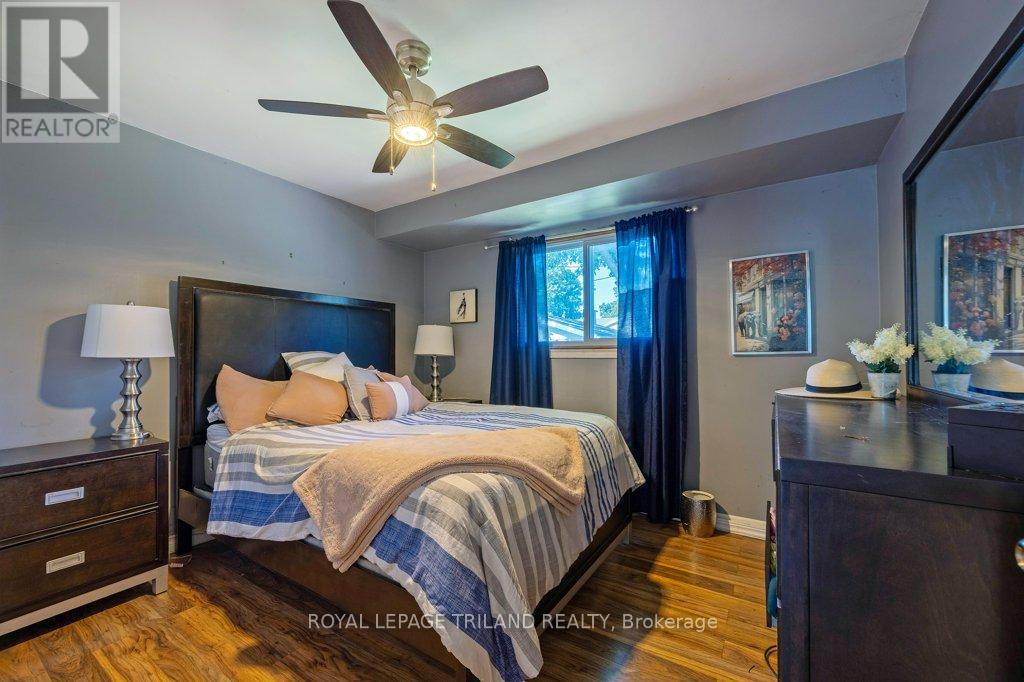17 Vanbuskirk Drive, St. Thomas, Ontario  N5R 4Z1 - Photo 16 - X12411458
