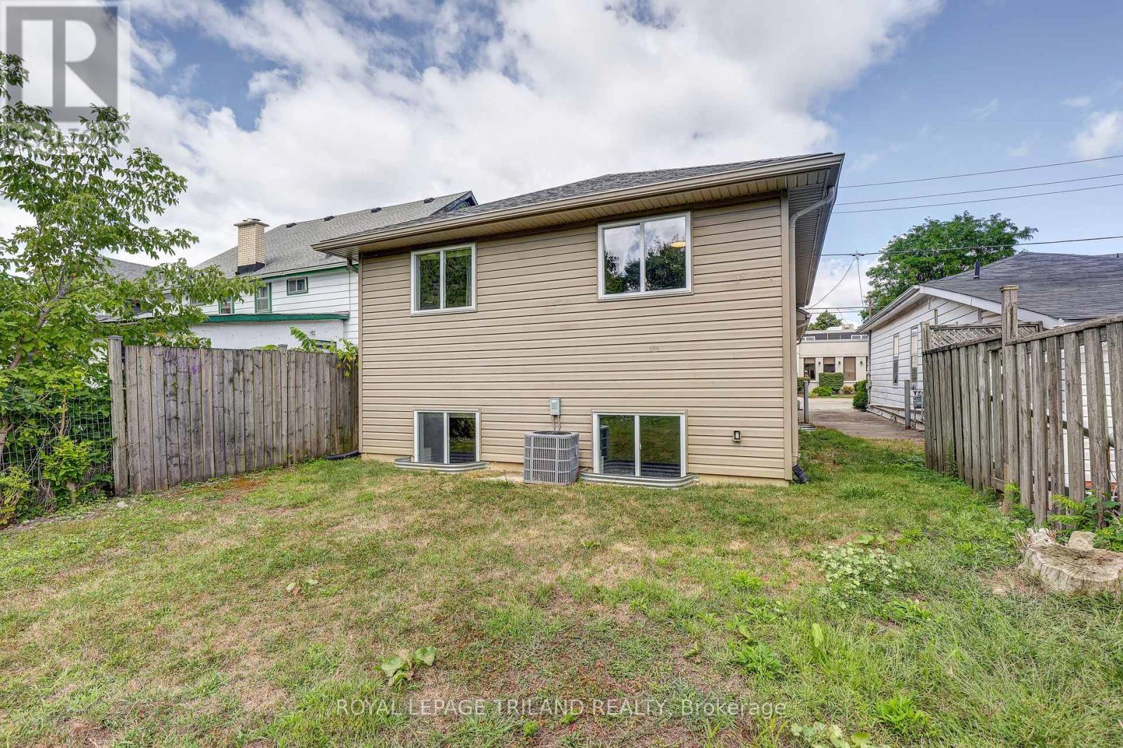 137 Ann Street, London East, Ontario  N6A 1R2 - Photo 40 - X12411468