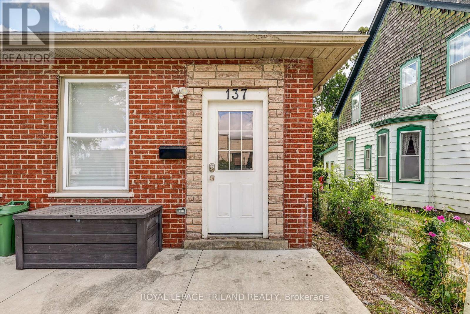 137 Ann Street, London East, Ontario  N6A 1R2 - Photo 7 - X12411468