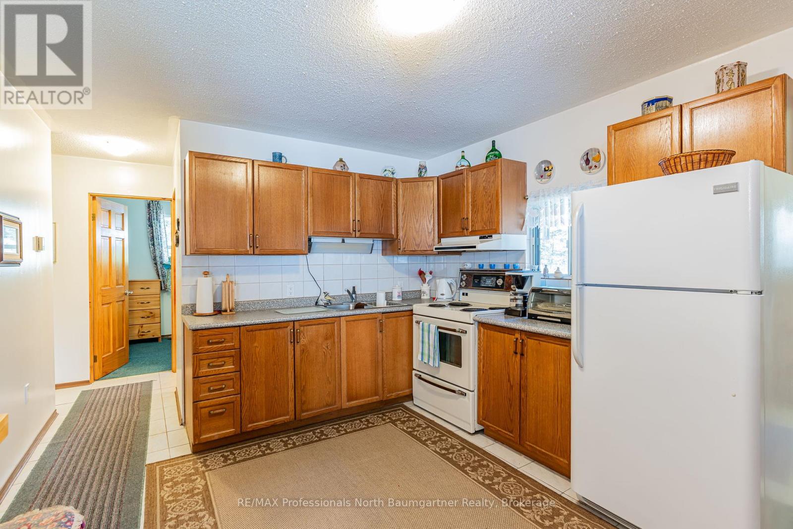 1566 West Settlement Road, Dysart Et Al, Ontario  K0M 1S0 - Photo 5 - X12411405