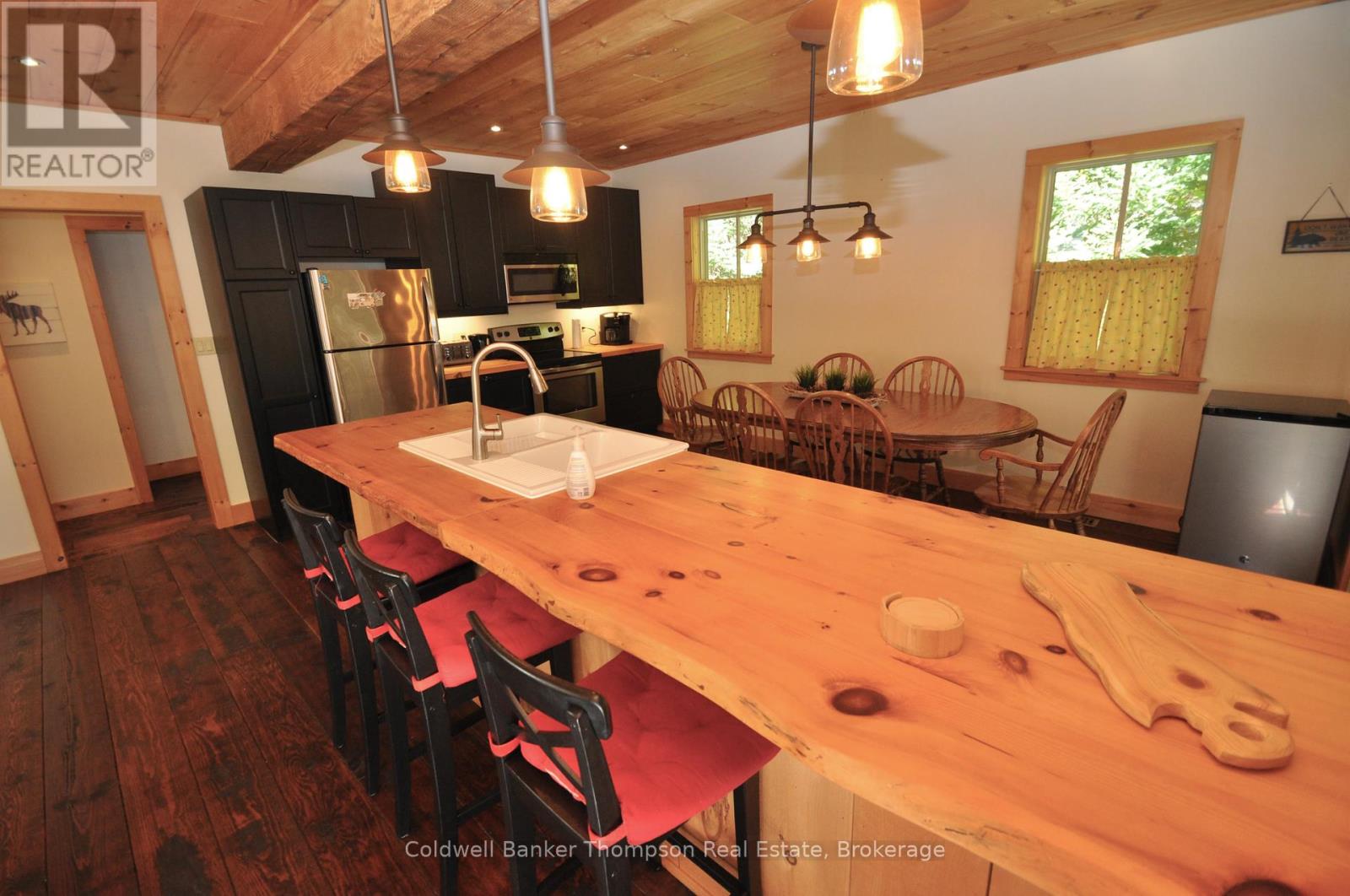 479 Scarlett Road, Machar, Ontario  P0A 1X0 - Photo 10 - X12411473