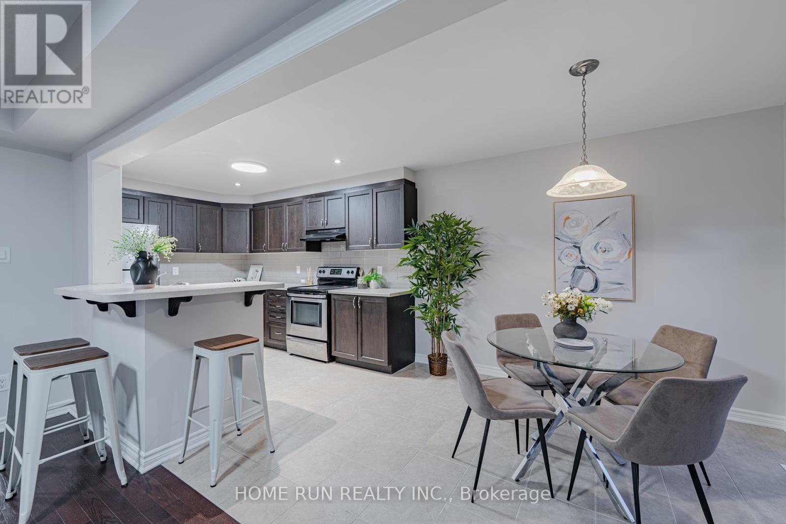 88 Buffalograss Crescent, Ottawa, Ontario  K2J 6H5 - Photo 14 - X12411368