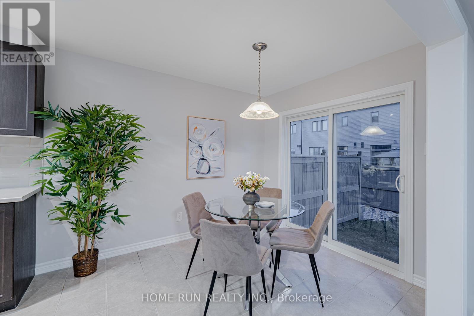 88 Buffalograss Crescent, Ottawa, Ontario  K2J 6H5 - Photo 15 - X12411368
