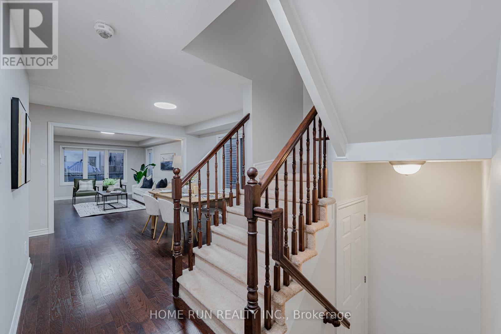 88 Buffalograss Crescent, Ottawa, Ontario  K2J 6H5 - Photo 7 - X12411368