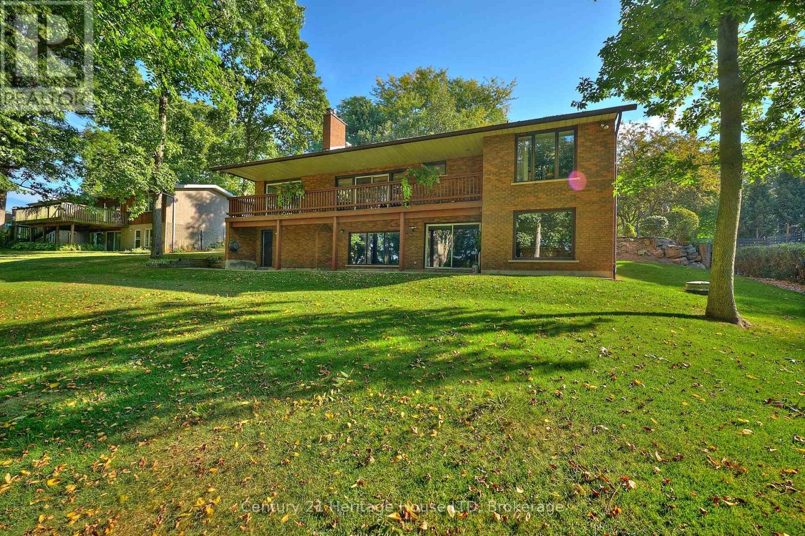 38 Melrose Drive, Niagara-On-The-Lake, Ontario  L0S 1J0 - Photo 33 - X12411451