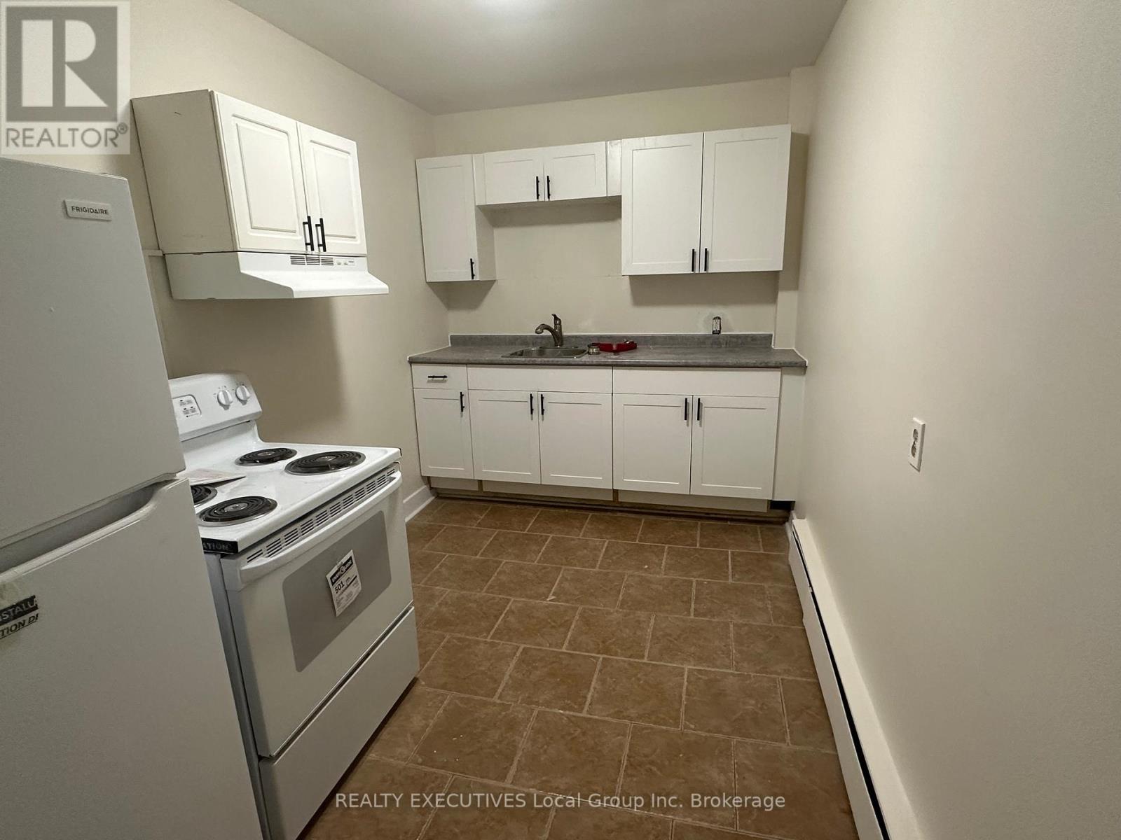 245 Mattawa Street, North Bay, Ontario  P1B 4M2 - Photo 20 - X12411450