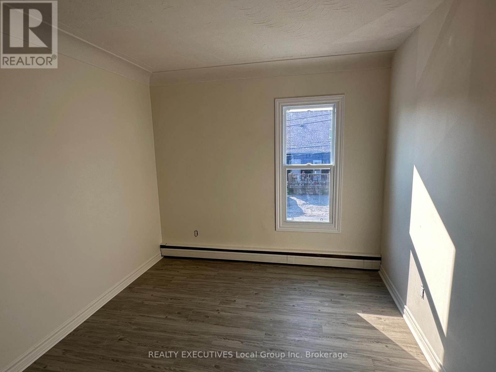 245 Mattawa Street, North Bay, Ontario  P1B 4M2 - Photo 29 - X12411450