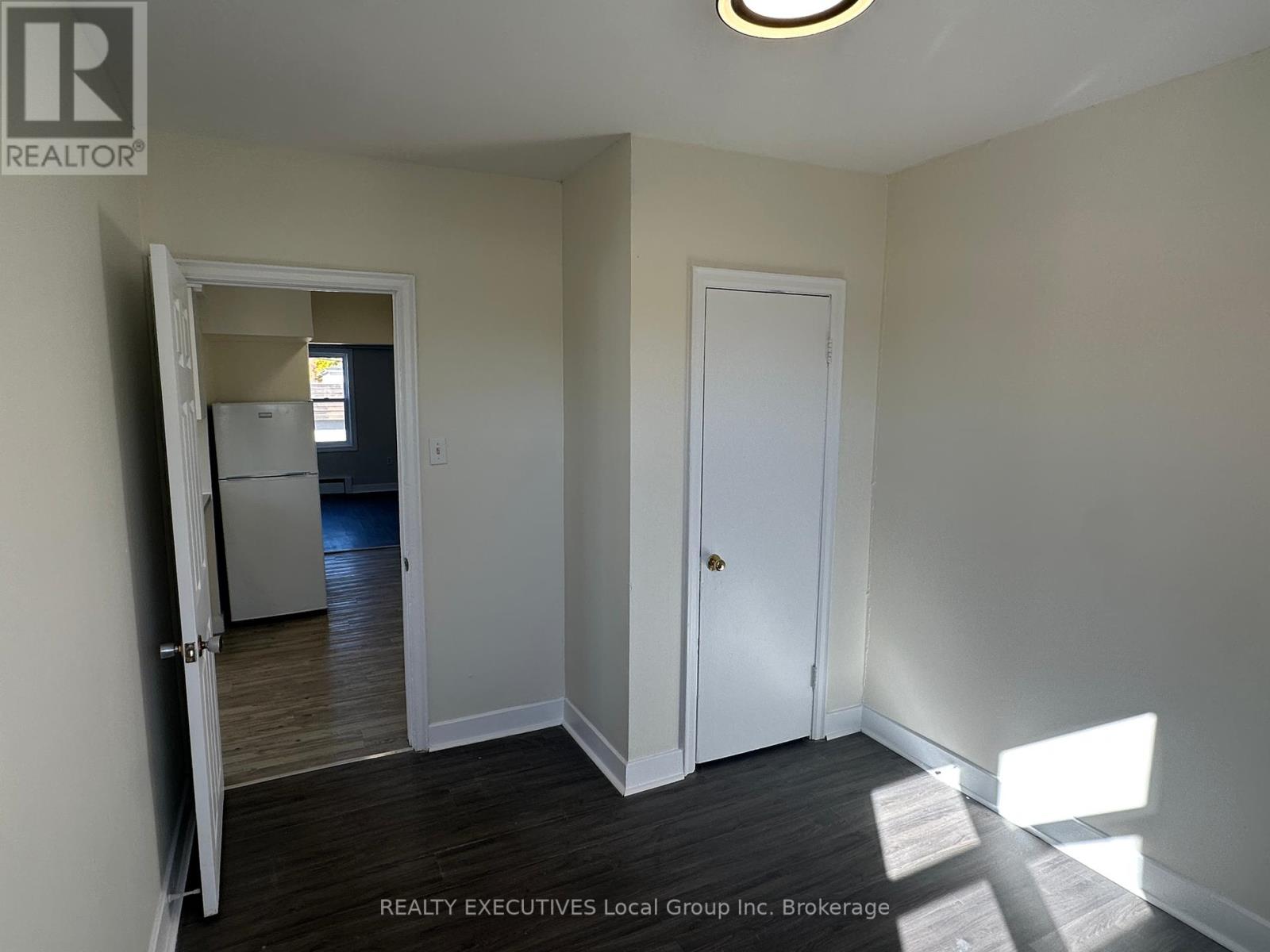 245 Mattawa Street, North Bay, Ontario  P1B 4M2 - Photo 6 - X12411450