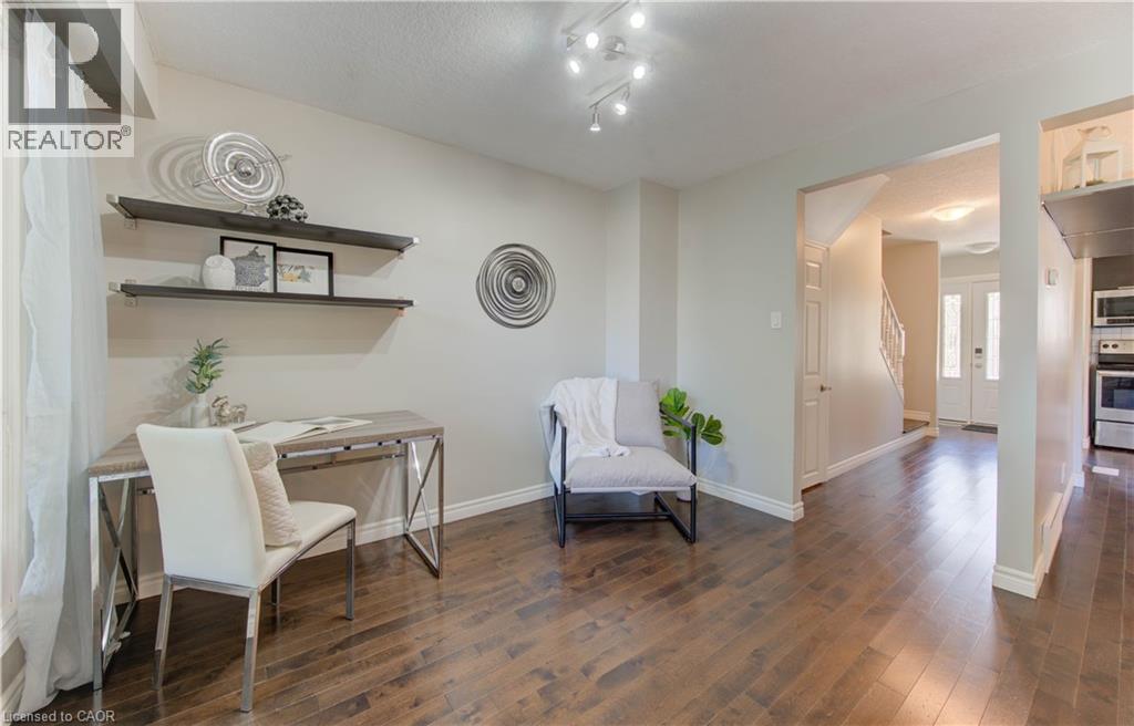 Property at 113 DALEGROVE Drive image 3