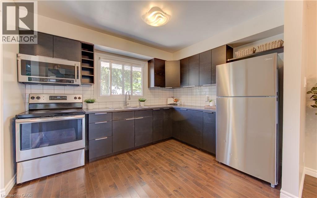 Property at 113 DALEGROVE Drive image 5