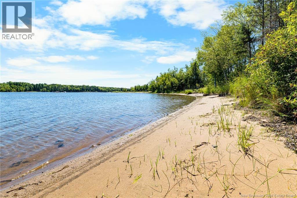 84 Waterfront, Shediac River, New Brunswick  E4R 0G1 - Photo 3 - NB125156