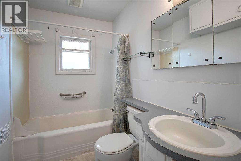 514 30 Street Nw, Calgary, Alberta  T2N 2V3 - Photo 11 - A2257445