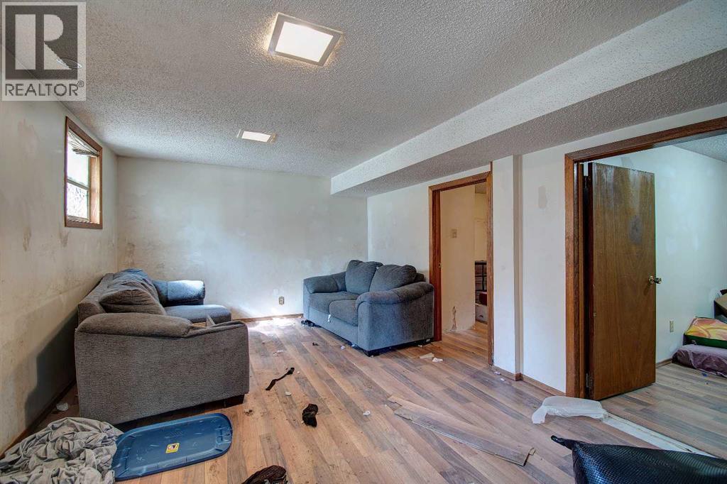 514 30 Street Nw, Calgary, Alberta  T2N 2V3 - Photo 12 - A2257445