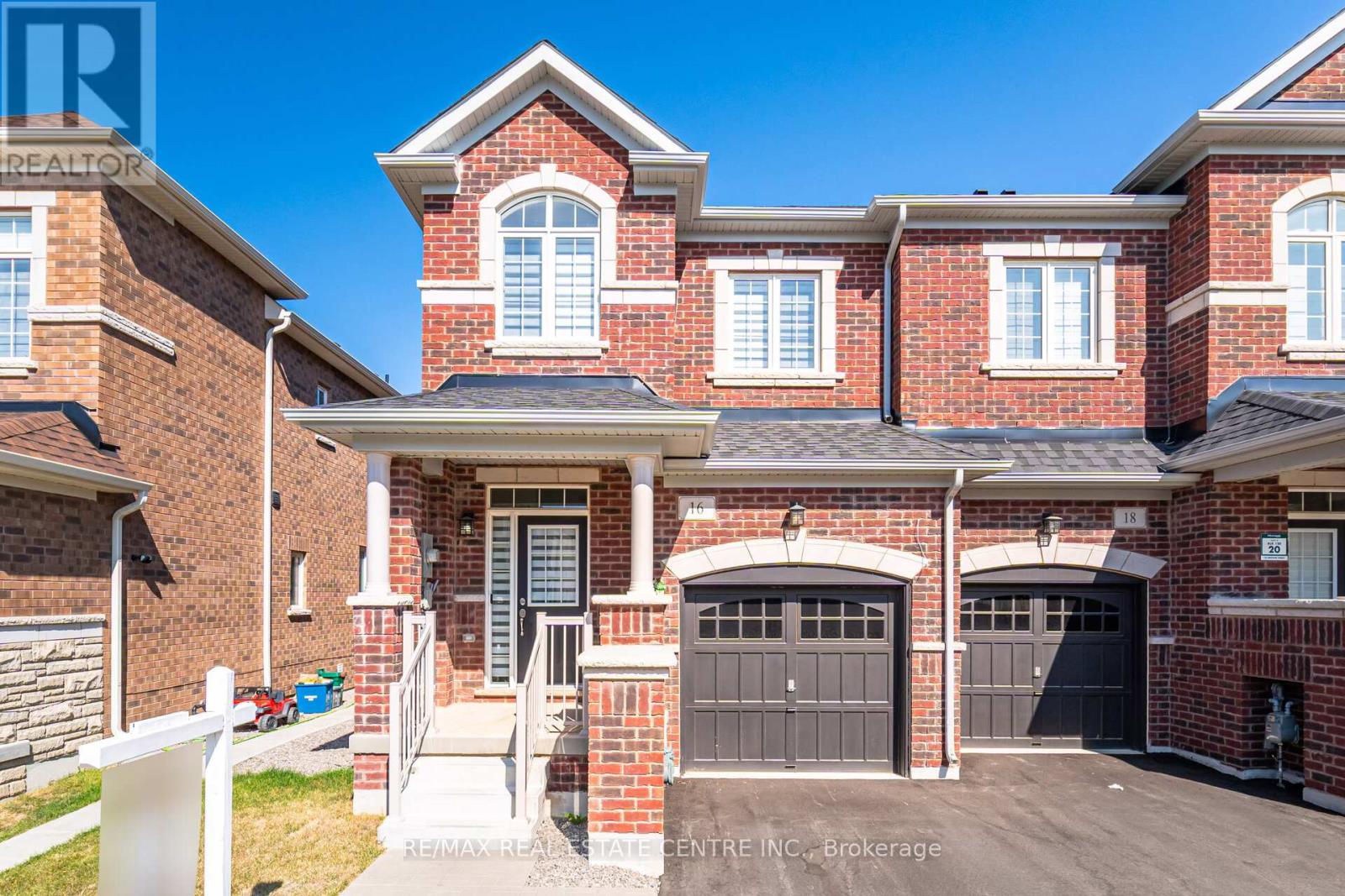 16 Lidstone Street, Cambridge, Ontario  N1T 0G2 - Photo 1 - X12399651