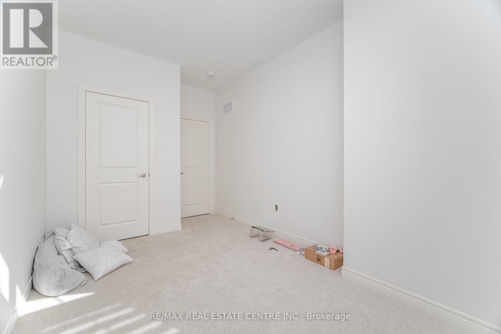 16 Lidstone Street, Cambridge, Ontario  N1T 0G2 - Photo 36 - X12399651