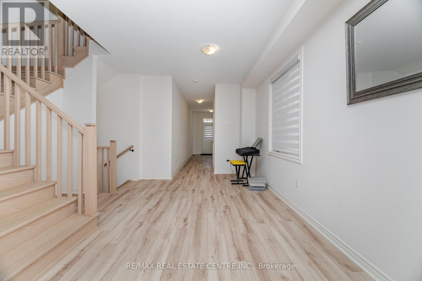 16 Lidstone Street, Cambridge, Ontario  N1T 0G2 - Photo 9 - X12399651