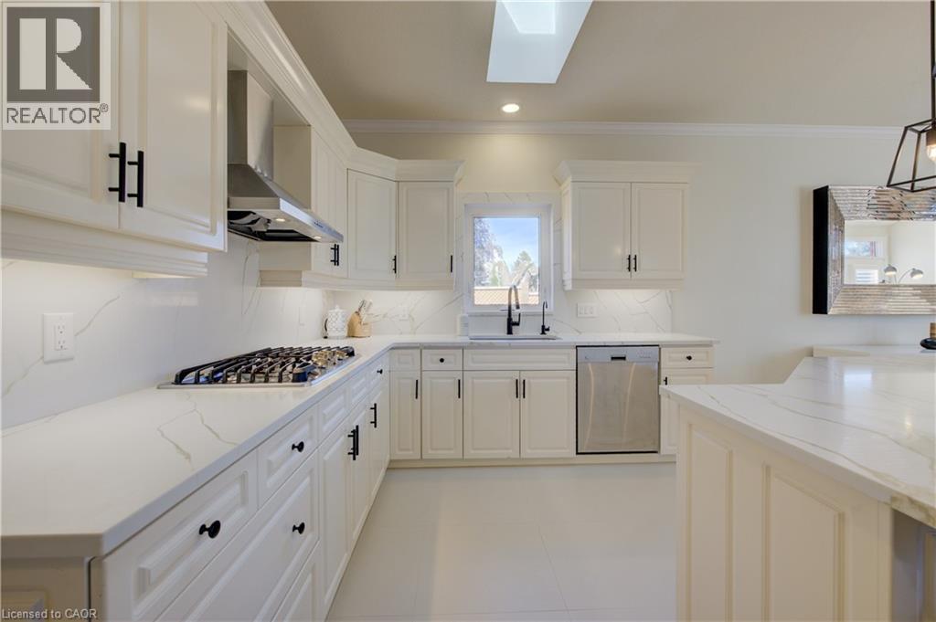 11 Cecil Kennedy Court, Petersburg, Ontario  N3A 4H9 - Photo 9 - 40770992