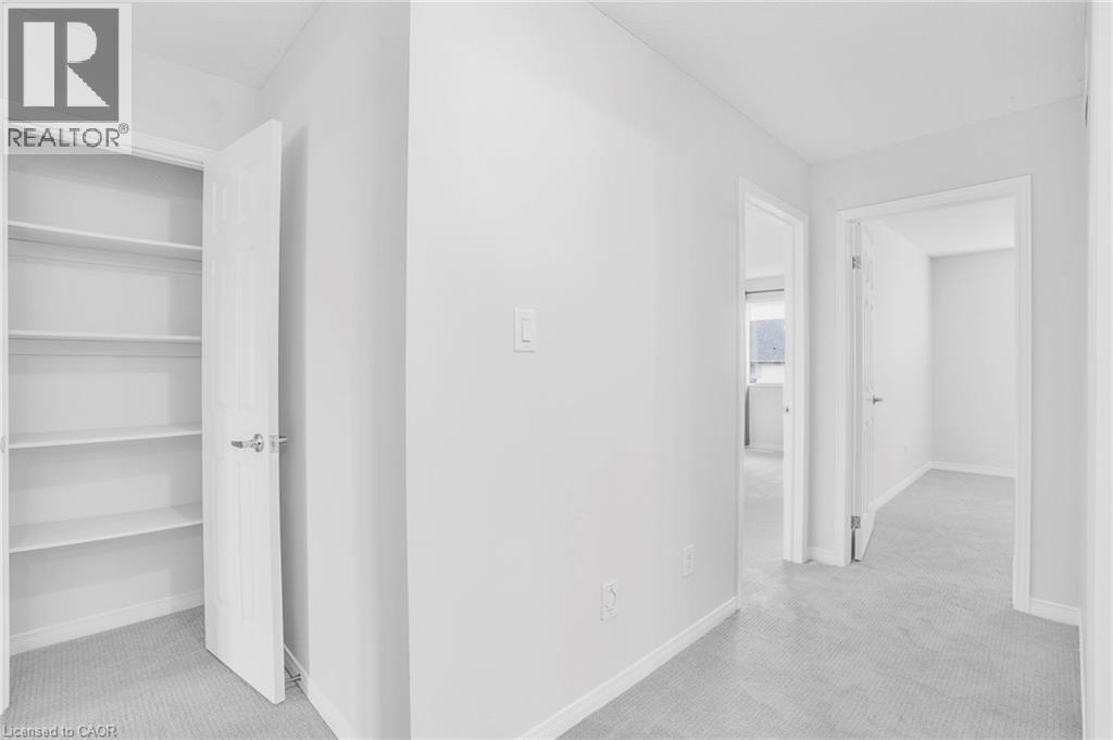 11 Meadow Wood Crescent Unit# Upper, Hamilton, Ontario  L8J 3Z7 - Photo 16 - 40771071