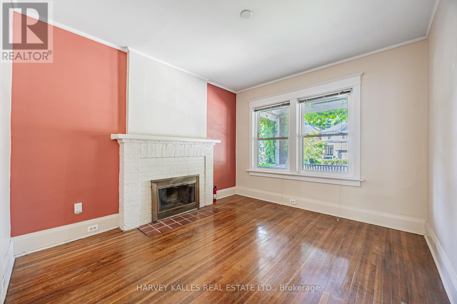 121 Blantyre Avenue, Toronto, Ontario  M1N 2R6 - Photo 23 - E12409510
