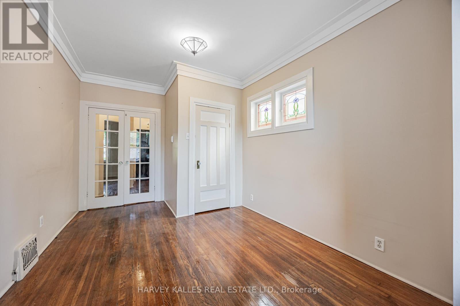 121 Blantyre Avenue, Toronto, Ontario  M1N 2R6 - Photo 25 - E12409510