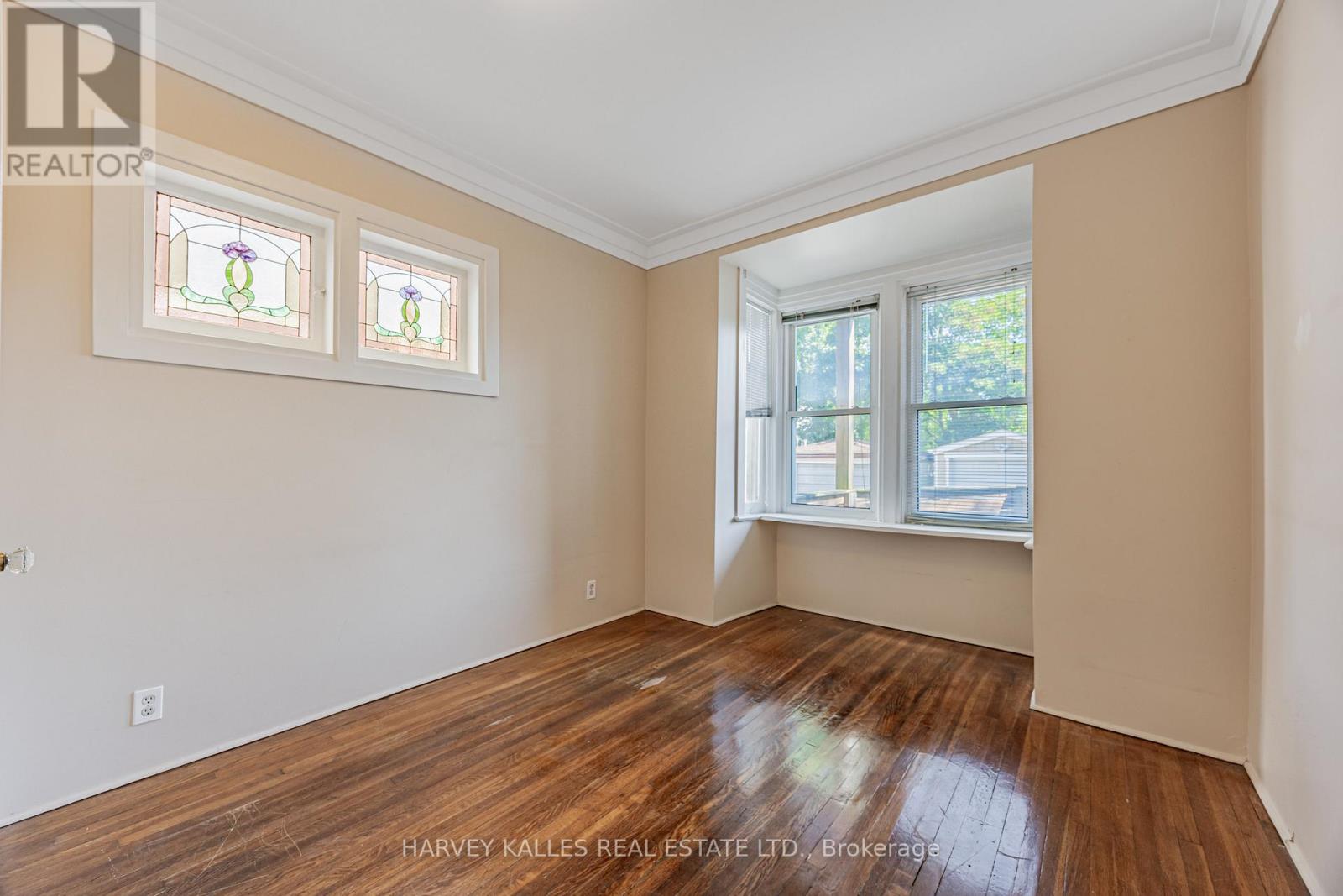 121 Blantyre Avenue, Toronto, Ontario  M1N 2R6 - Photo 22 - E12409510