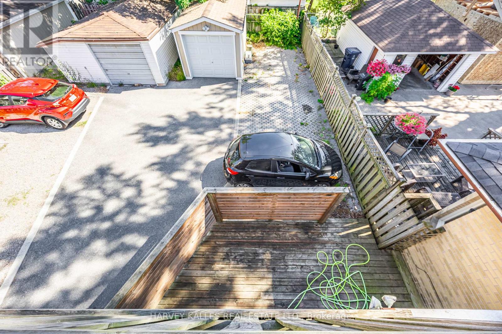 121 Blantyre Avenue, Toronto, Ontario  M1N 2R6 - Photo 32 - E12409510