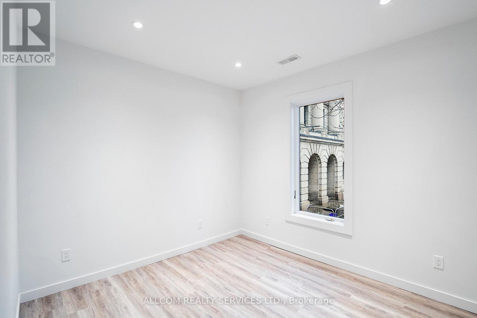 713 Gerrard Street E, Toronto, Ontario  M4M 1Y5 - Photo 22 - E12410184