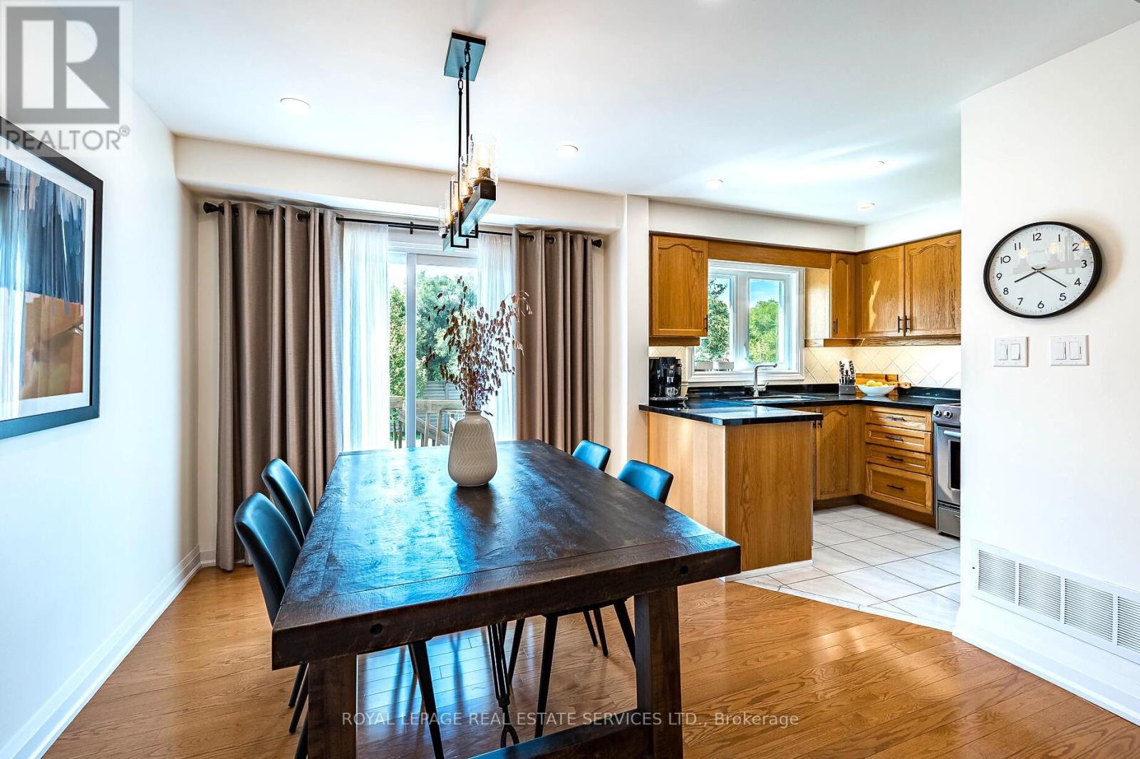 69 - 1588 South Parade Court, Mississauga, Ontario  L5M 6E7 - Photo 14 - W12401469