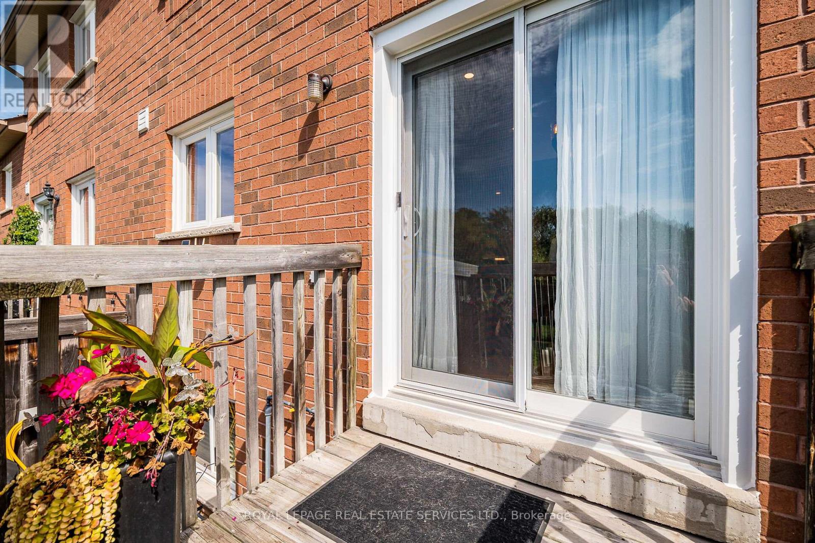 69 - 1588 South Parade Court, Mississauga, Ontario  L5M 6E7 - Photo 40 - W12401469
