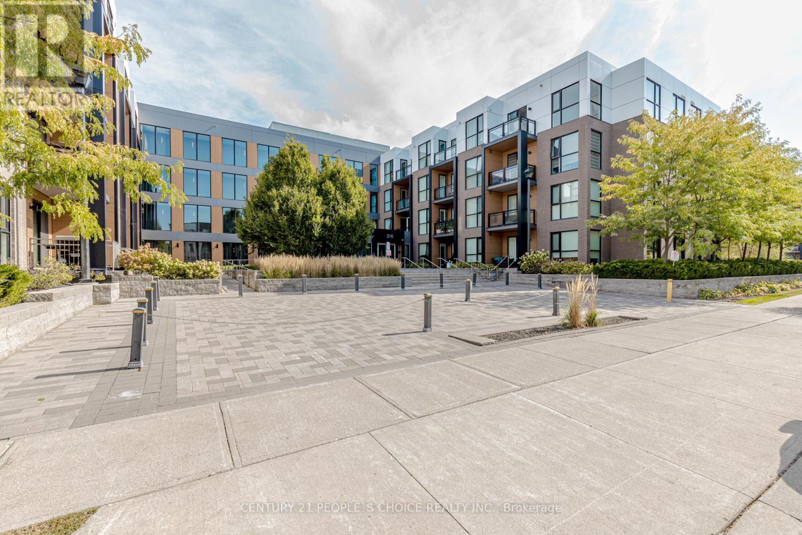 217 - 210 SABINA DRIVE, Oakville, Ontario