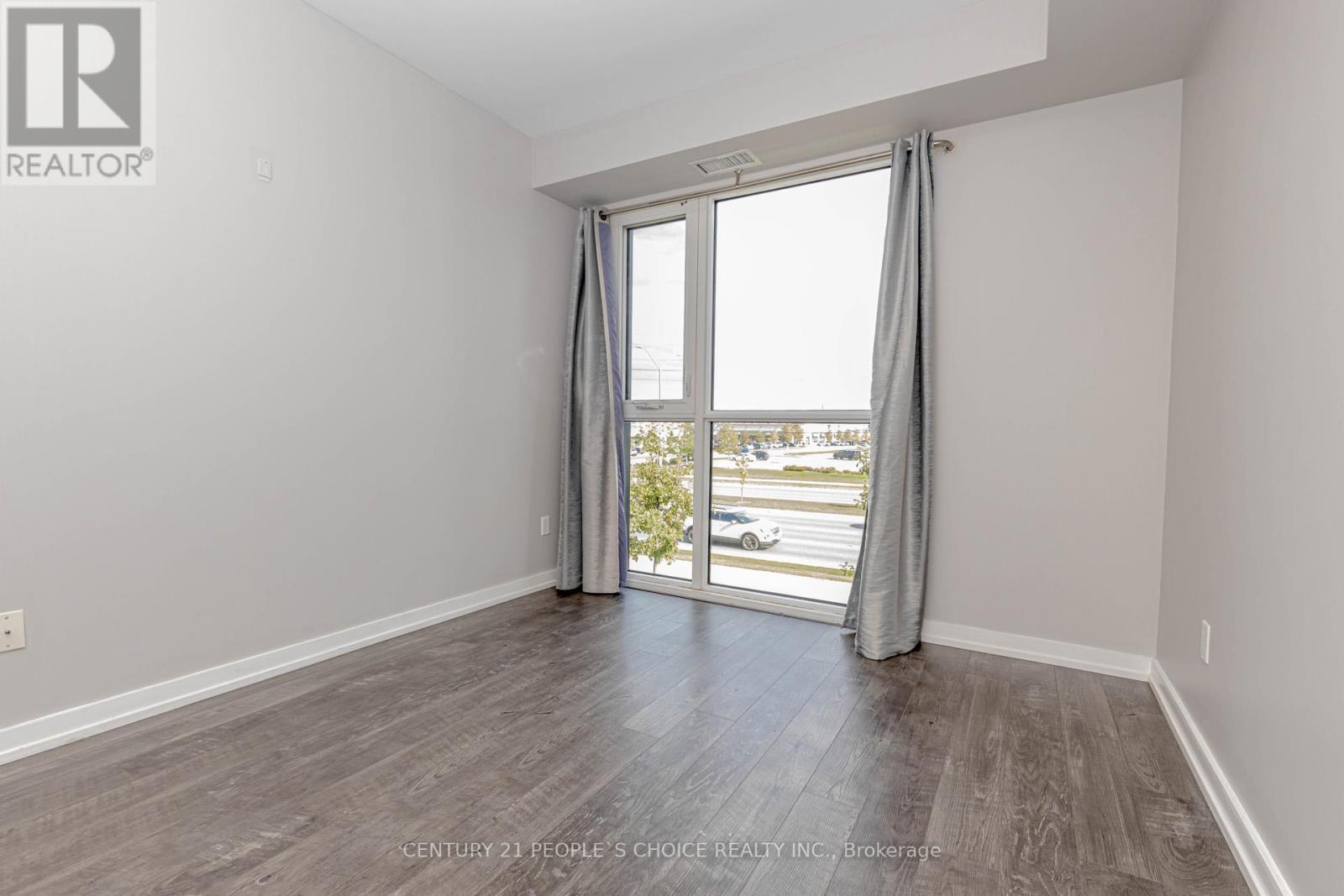 217 - 210 Sabina Drive, Oakville, Ontario  L6H 0W6 - Photo 26 - W12407831