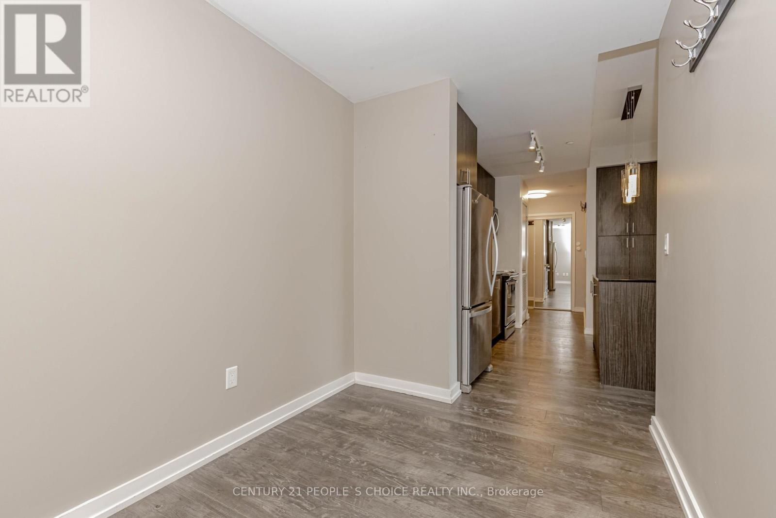 217 - 210 Sabina Drive, Oakville, Ontario  L6H 0W6 - Photo 25 - W12407831