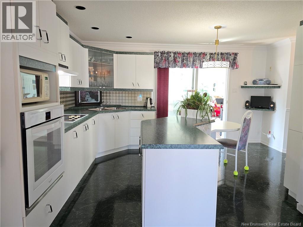 644 Principale, Beresford, New Brunswick  E8K 2B5 - Photo 24 - NB126819
