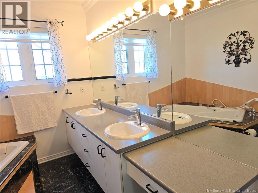 644 Principale, Beresford, New Brunswick  E8K 2B5 - Photo 41 - NB126819