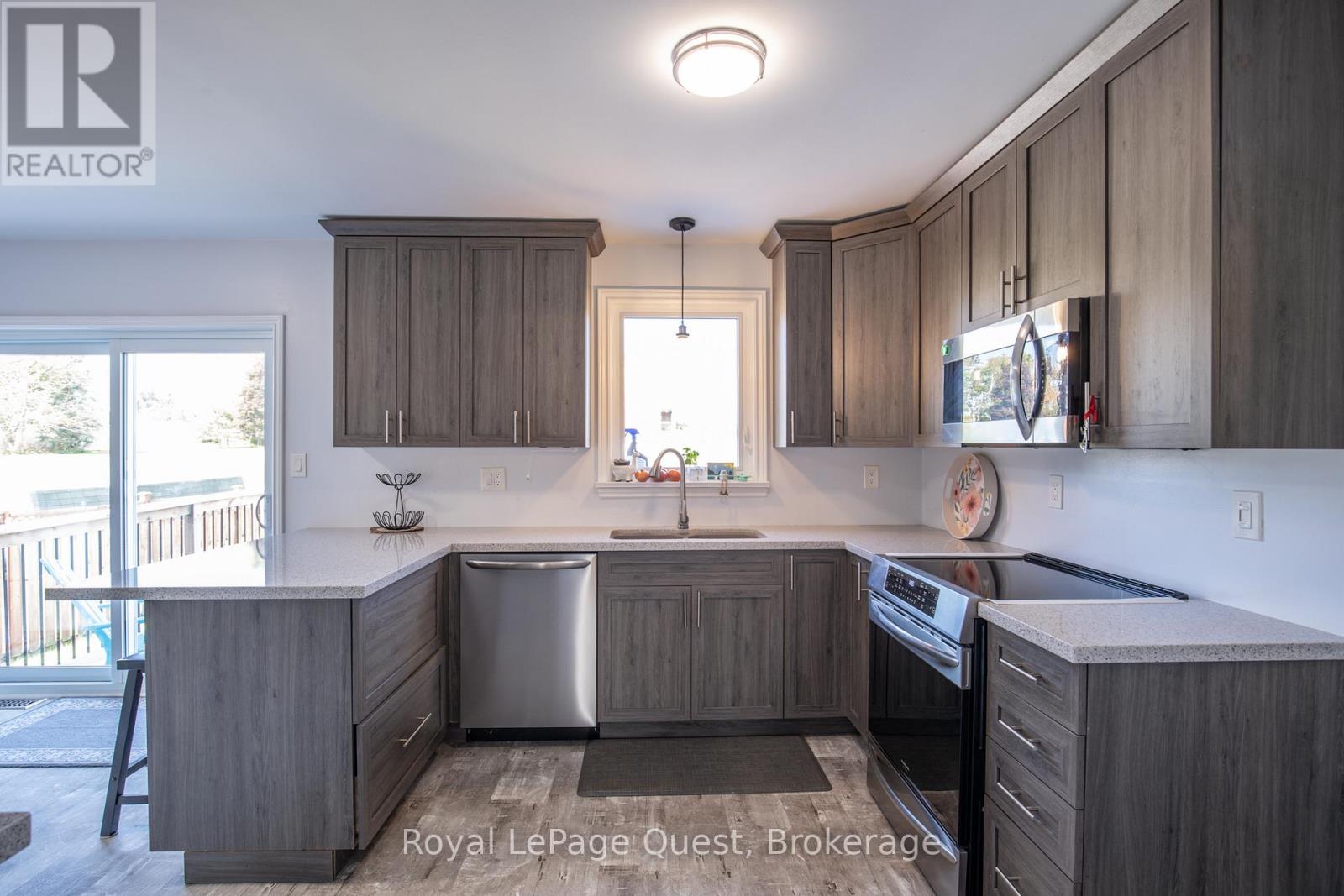 2070 Hawley Road, Severn (Marchmont), Ontario  L3V 0X7 - Photo 15 - S12411506